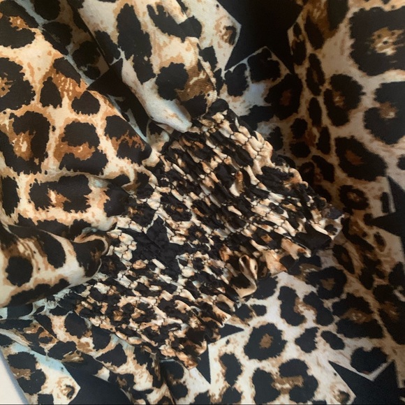 ASOS Curve Leopard + Star Mini Dress - Picture 4 of 7